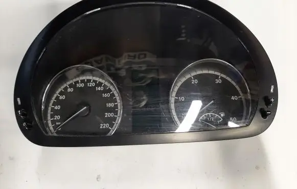 Mercedes-Benz Vito Viano W639 Speedometer (instrument cluster) A6399001501