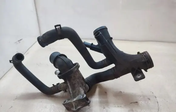 Chrysler Grand Voyager V Thermostat housing 