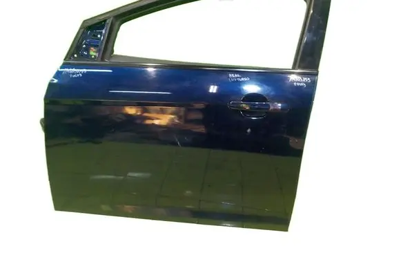 Ford Focus Front door PRZOD LEWE