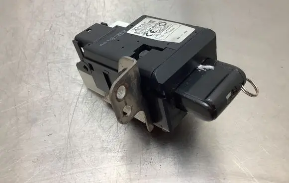 Toyota Prius (XW20) Ignition lock 626399000 D99E7556397