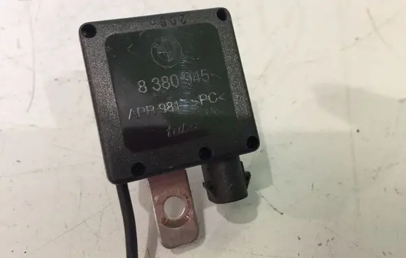 BMW X5 E53 Aerial antenna filter 8380945