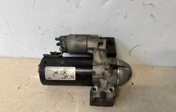 BMW 4 F32 F33 Starter motor 8574102