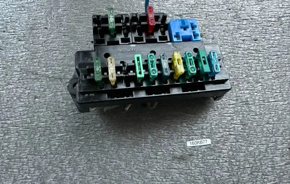 Nissan Patrol 160 Fuse box set 24321V0300