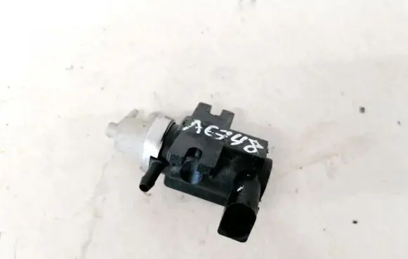 Seat Toledo II (1M) Turbo solenoid valve 1j0906627