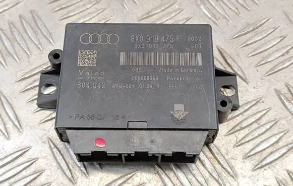 Audi A1 Parking PDC control unit/module 8X0919475F 000008998 604342