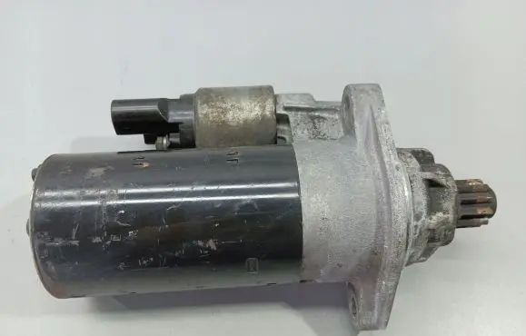 Volkswagen Transporter - Caravelle T5 Starter motor 02M911023Q