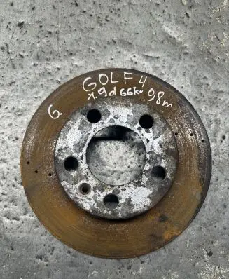 Volkswagen Golf IV Rear brake disc