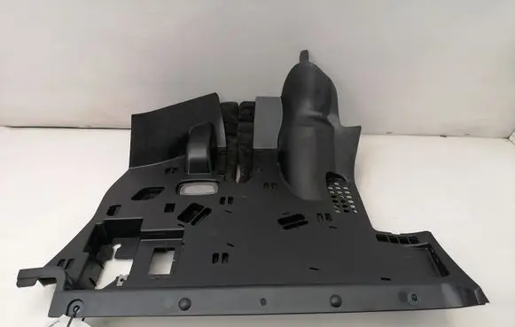 Mercedes-Benz E W212 Dashboard lower bottom trim panel A2126801089