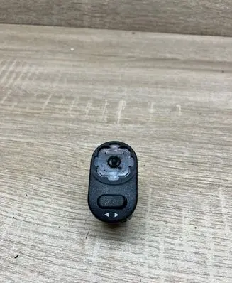 Opel Corsa C Wing mirror switch 09226861