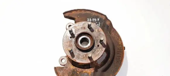 Honda CR-V Front wheel hub