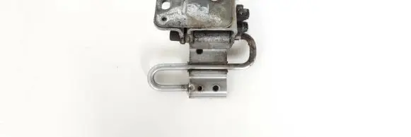 Audi A3 S3 8L Rear door lower hinge 4B0833411F