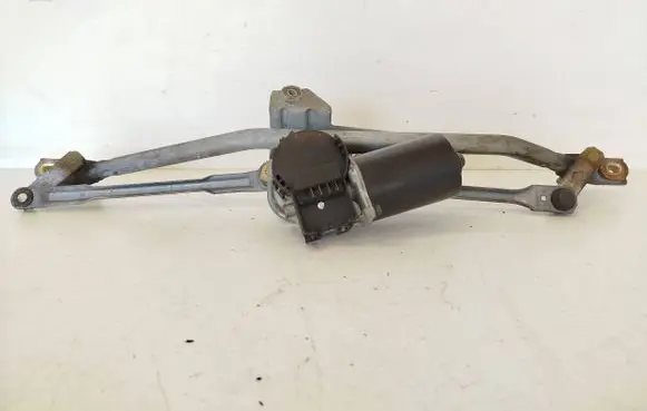 Audi A6 S6 C5 4B Front wiper linkage and motor 4B1995023B