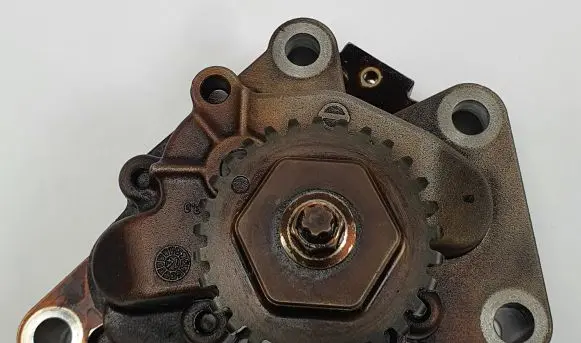 Nissan Micra Oil pump 