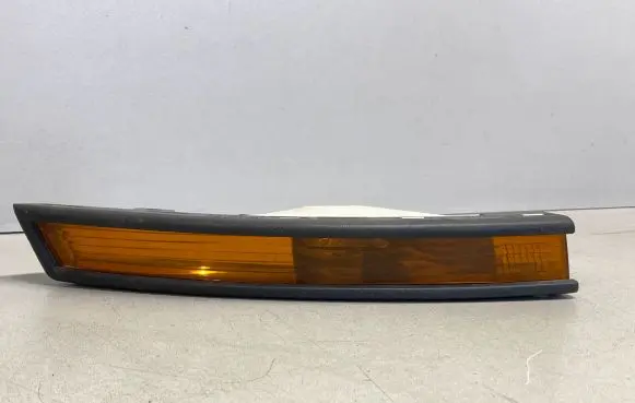 Volkswagen PASSAT B6 Front indicator light 3C0953042C 3C0807718