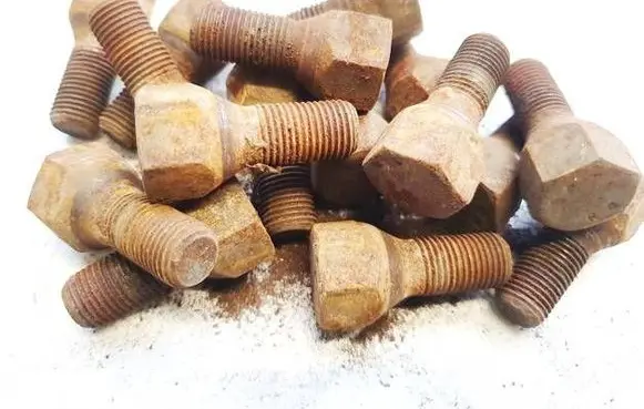 Toyota Yaris Nuts/bolts 