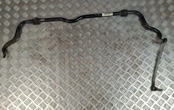 Mercedes-Benz A W176 Front anti-roll bar/sway bar A2463203411