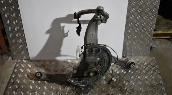 BMW 5 G30 G31 Rear wheel hub