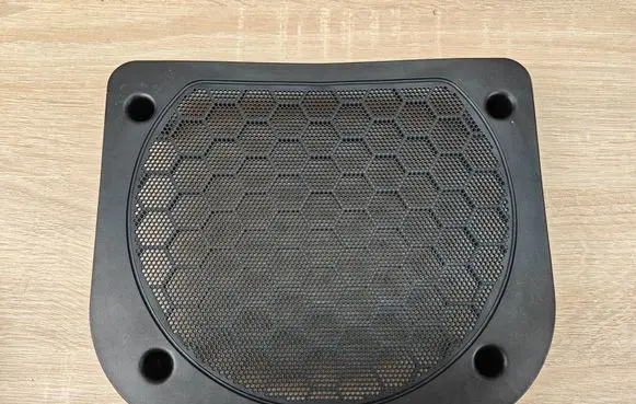 BMW X5 G05 Subwoofer grill/trim 2622511