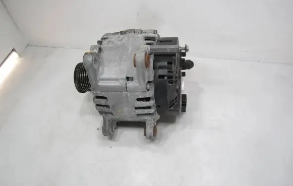 Volkswagen PASSAT B8 Generator/alternator 03L903023L 2612004F 117119722