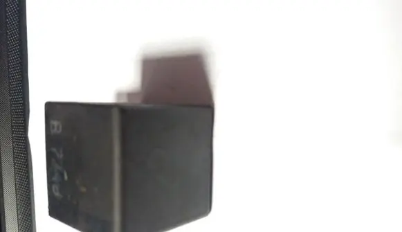 Volkswagen PASSAT B5 Other relay 191955529