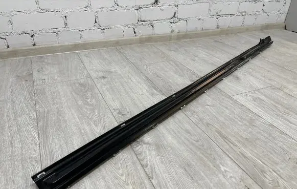 Tesla Model S Other sill/pillar trim element 101221500G