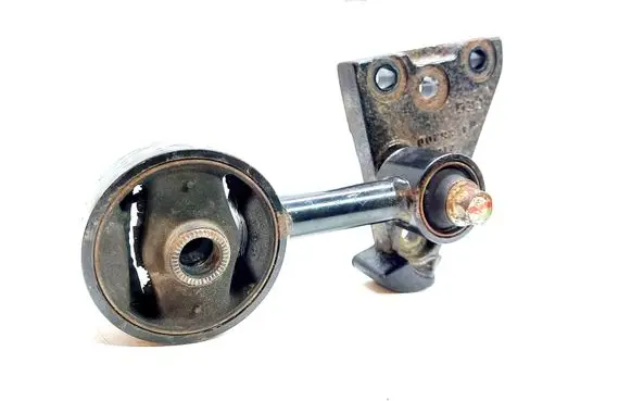 Engine mount bracket