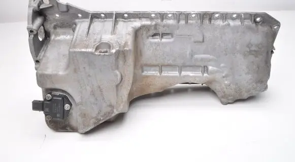 BMW X1 E84 Oil sump 7542043
