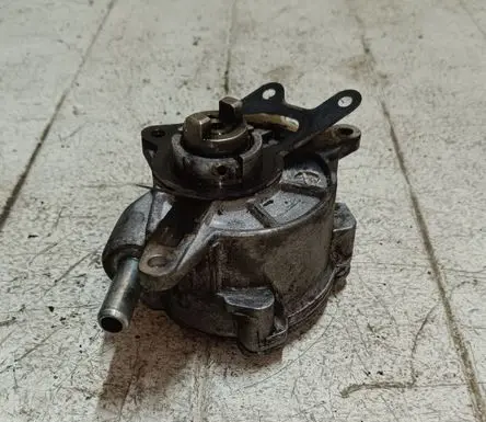 Mercedes-Benz ML W164 Vacuum pump A6422301027
