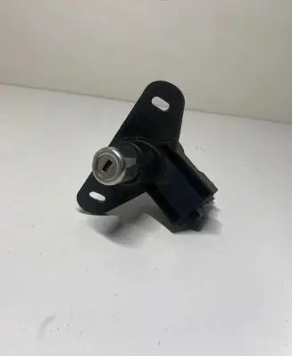 Opel Zafira A Tailgate exterior lock 