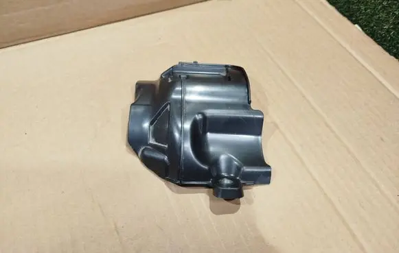 Renault Trafic III (X82) Air intake duct part 231768631R