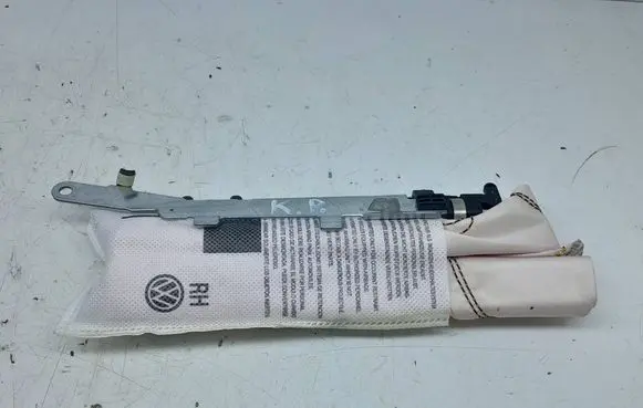 Volkswagen Golf VII Seat airbag 5G0880241B 34124985E