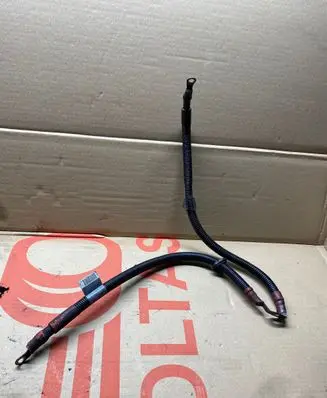 BMW 5 E39 Positive cable (battery) 2247942
