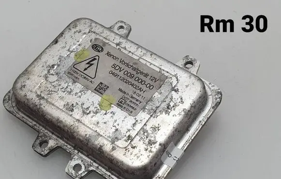 BMW 5 E60 E61 Headlight ballast module Xenon 5DV00900000 1100VDCC85VAC 049112020402AH