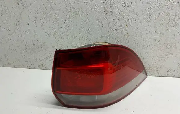 Volkswagen Golf VI Rear/tail lights