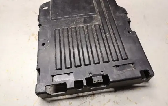 Citroen C3 Picasso Other engine bay part 9656775680 9656775780