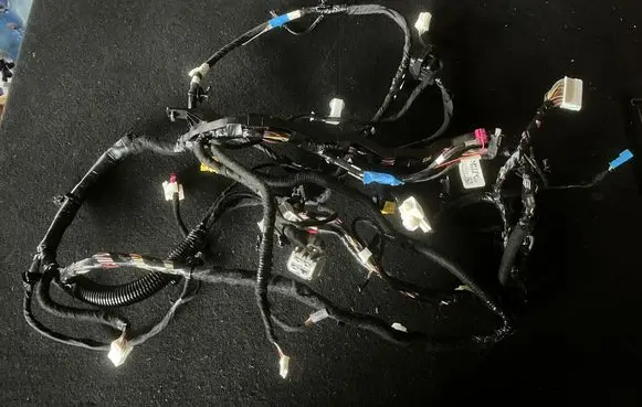 Tesla Model 3 Panel wiring 3117690 311769000B
