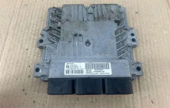 Citroen C4 Grand Picasso Engine control unit/module 9800268980 S180123008A 9666681180