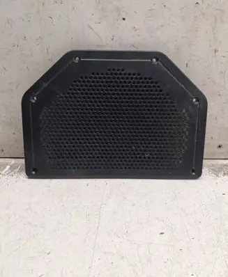 BMW 3 E90 E91 Subwoofer grill/trim 6925337