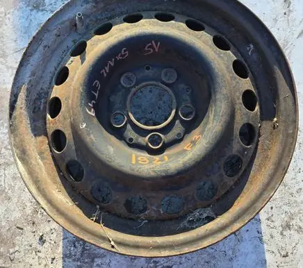 Mercedes-Benz E W124 R15 steel rim 1244000602