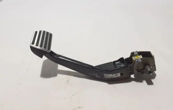 Volvo S90, V90 Brake pedal 31687057