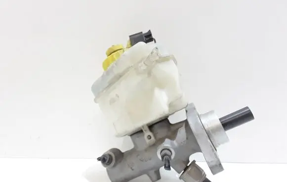 Volkswagen Touareg I Master brake cylinder 03350884921