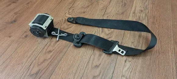 Ford Focus C-MAX Front seatbelt 601704800