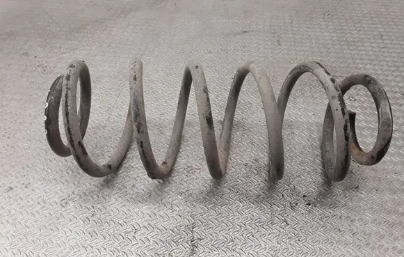 Toyota Corolla E160 E170 Rear coil spring