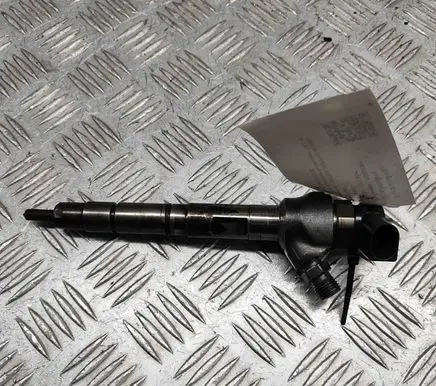 Skoda Superb B8 (3V) Fuel injector 04L130277AD
