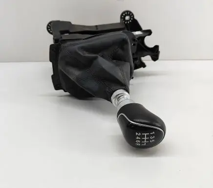 Ford Ecosport Gear shifter/selector GN157C453KC8MH6