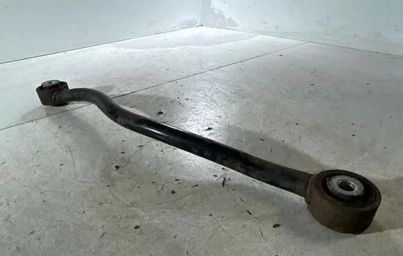 Dodge Challenger Rear control arm 68051638AB