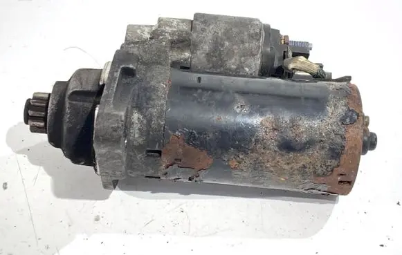 Volkswagen Touran I Starter motor