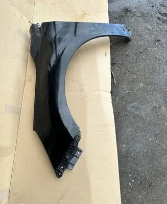 Subaru Outback (BS) Fender