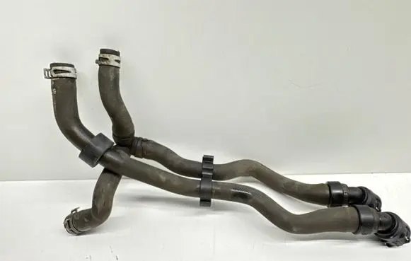 Opel Astra K Engine coolant pipe/hose 13497198 13497197 565563897