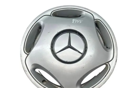 Mercedes-Benz E W210 R15 wheel hub/cap/trim A2104010024